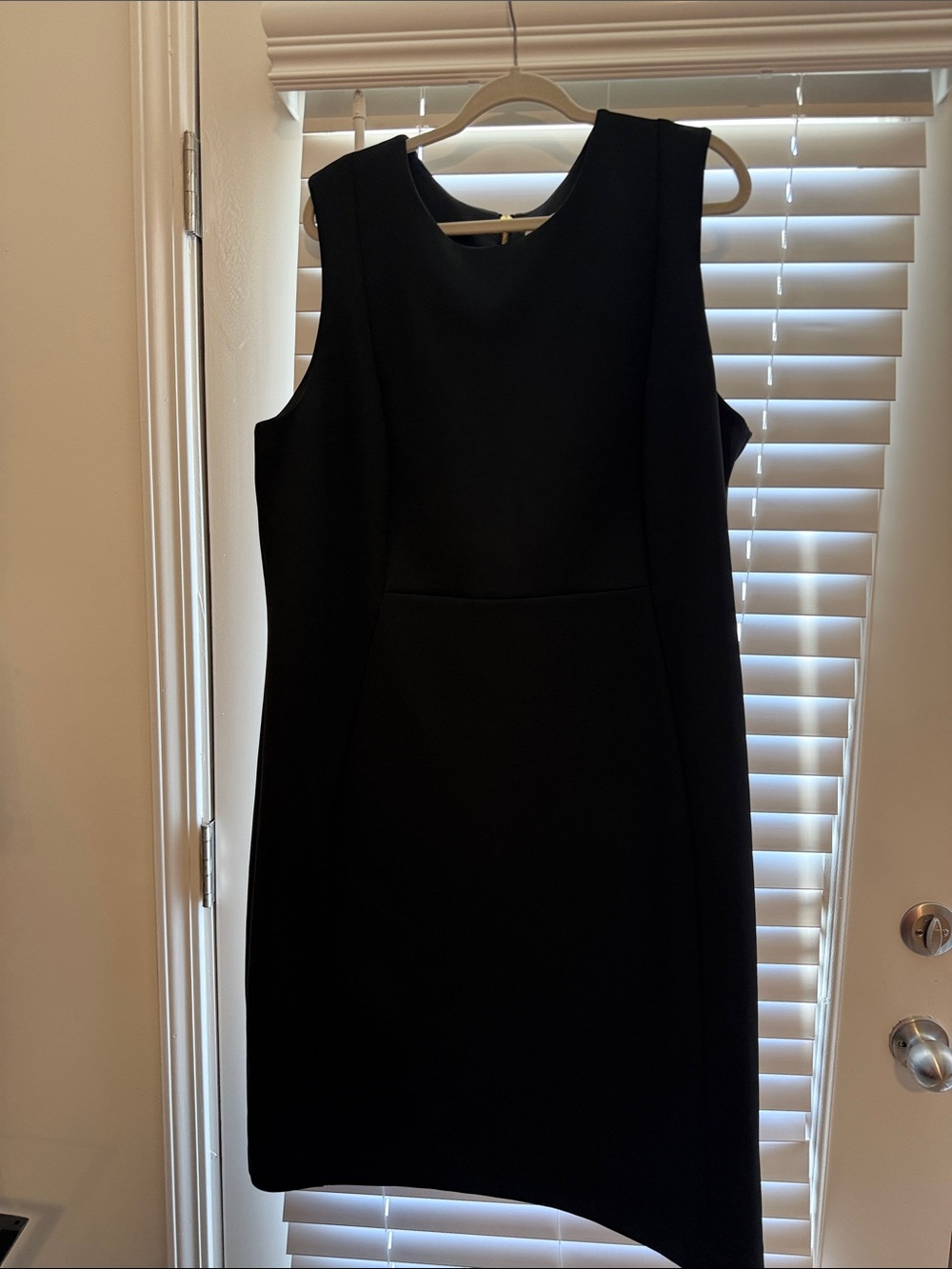 Calvin Klein Black Sleeveless Sheath Midi Dress